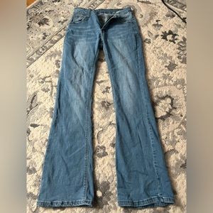 Flare blue jeans(never worn)